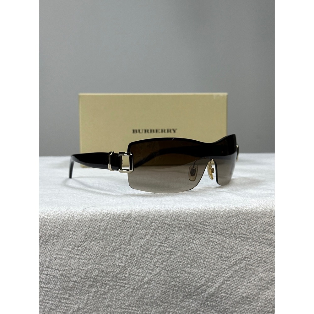 Vintage Burberry Women's BE3037 Shield Sunglasses Brown Gradient Black Gold Y2K